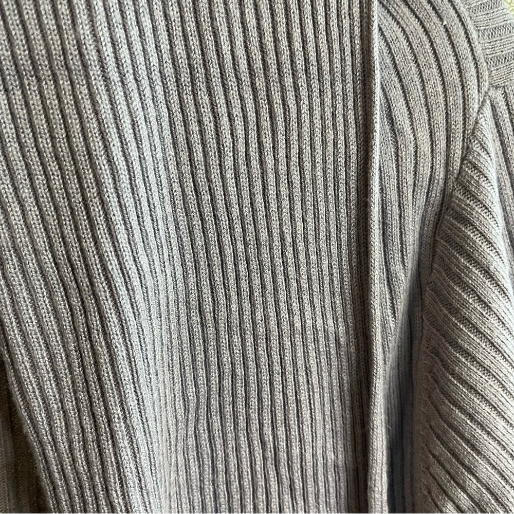 Leith cardigan - Picture 2 of 4